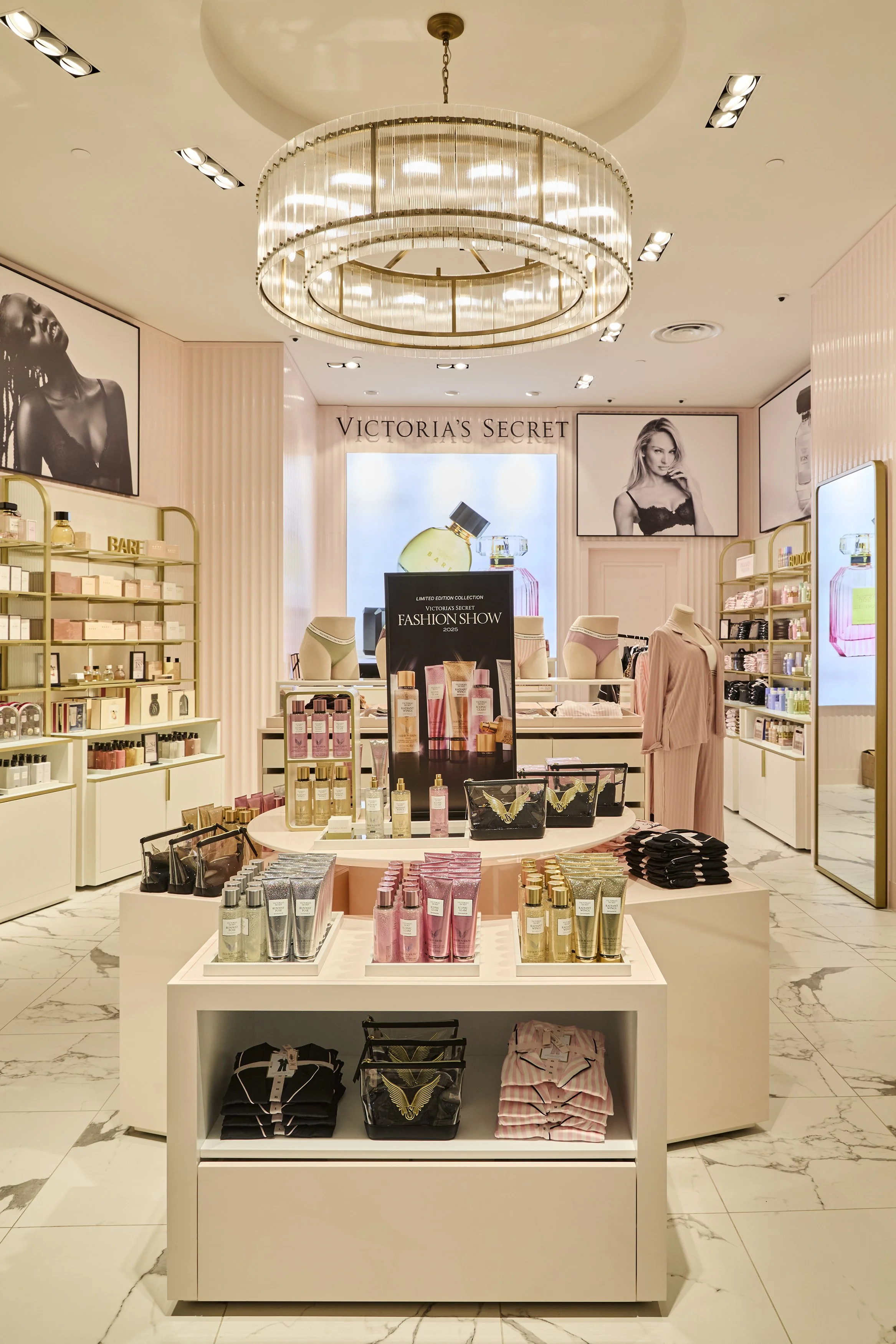 Victoria Secret Southland 010.jpg