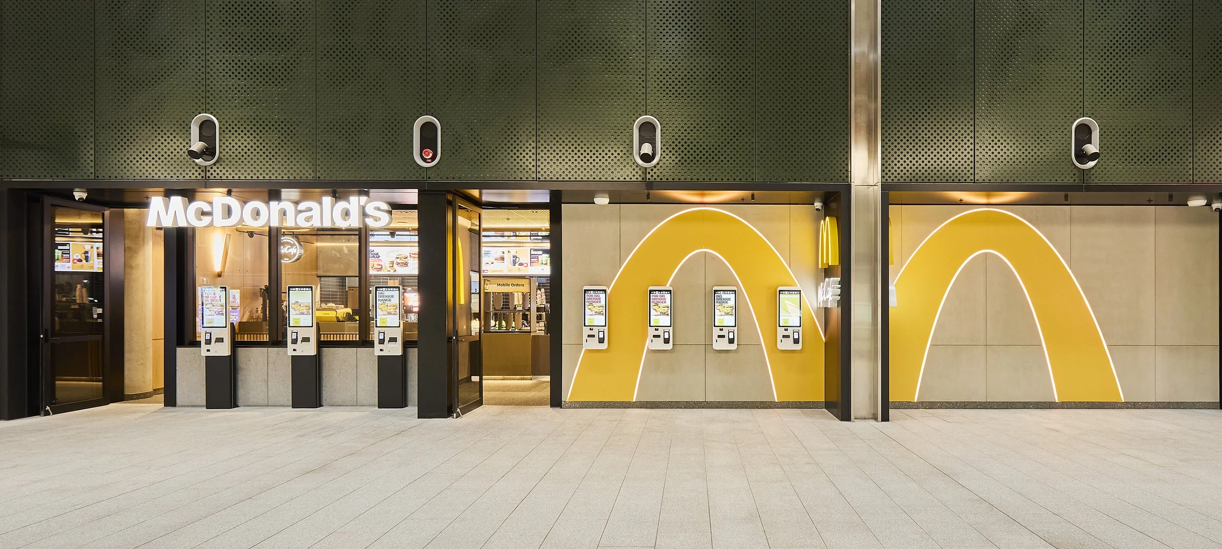 McDonalds Parkville 02.jpg