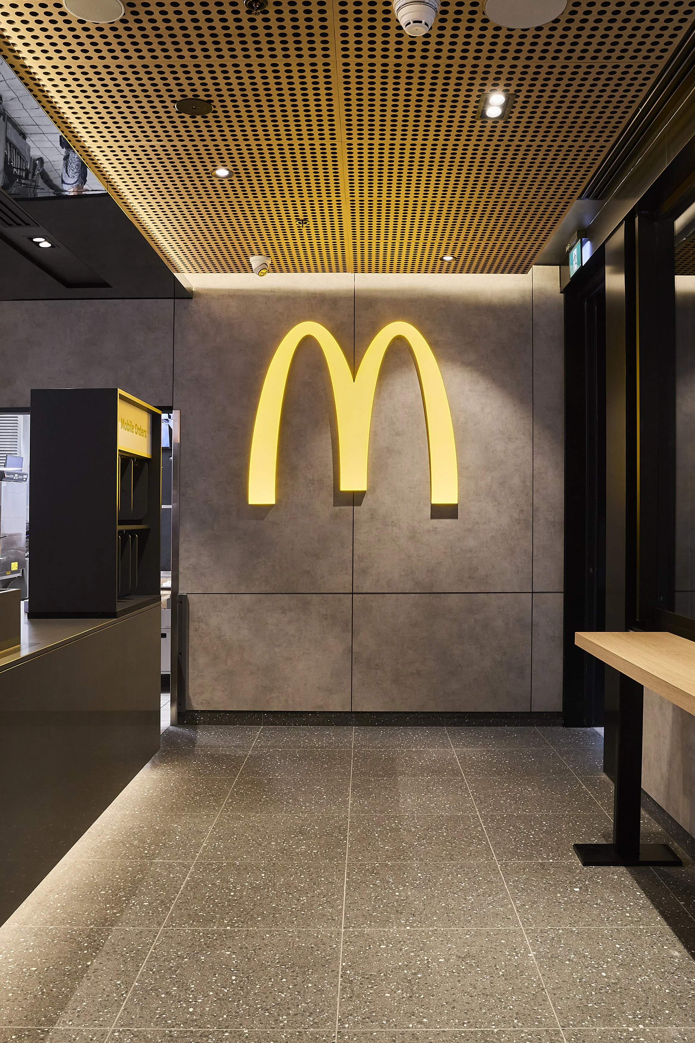 McDonalds Parkville 09.jpg
