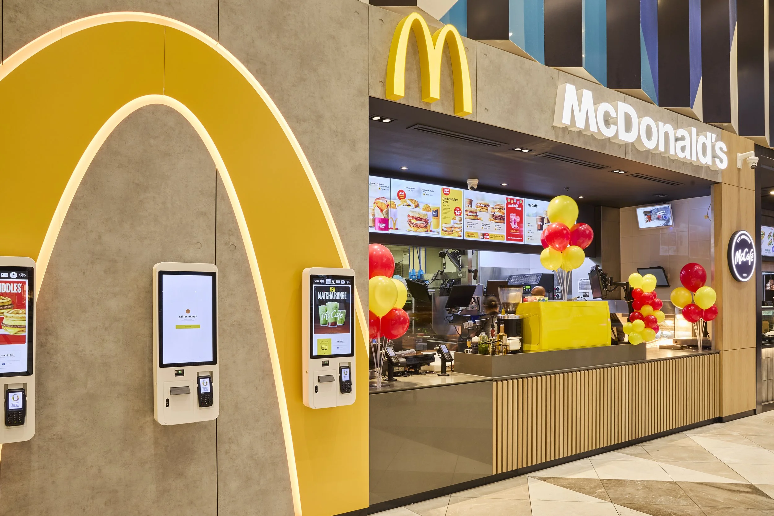 McDonalds Werribee Plaza 10.jpg