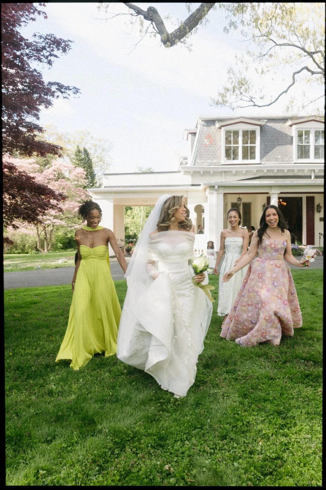 julianandolivia-weddingparty-1_websize.jpg