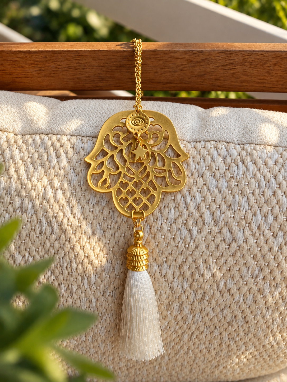 sfa-talisman-hamsa-alabaster-flat-03.PNG