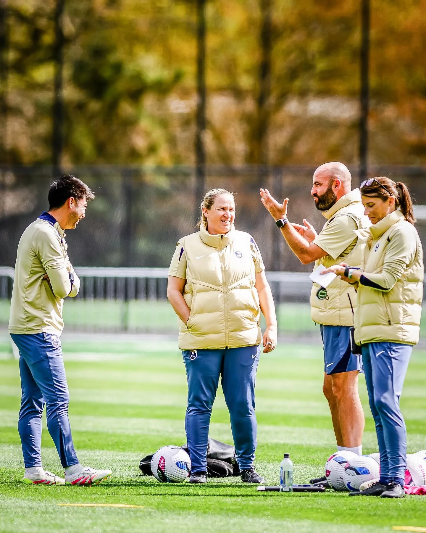From sideline cellys to relentless preparation, our coaches bring the best out of us every day. Happy National Coaches Day to all our Reign leaders! 💙