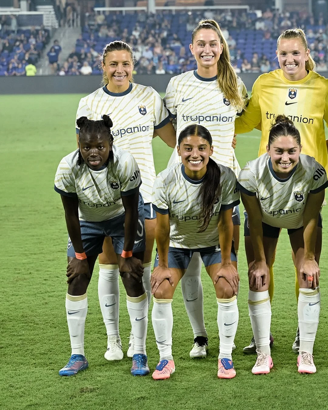 Reign Together. 💙