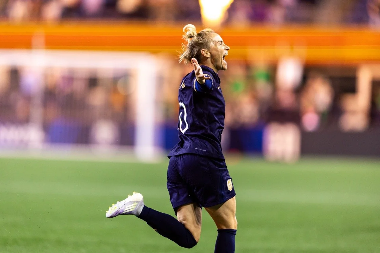 20250801_SRFCvACFC_MADDYGRASSY-430 Large.jpeg