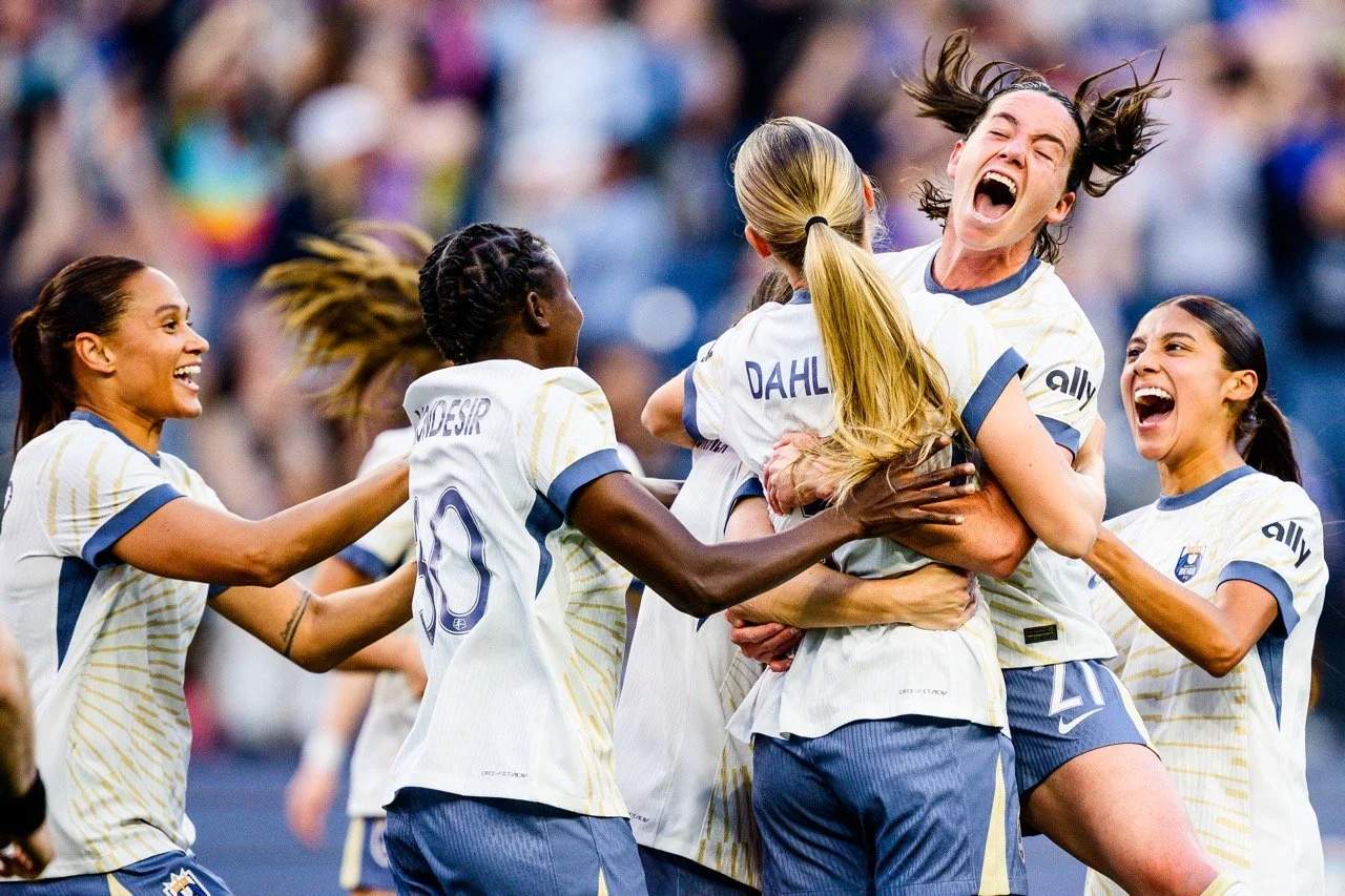 13-BESTOF2025_SRFC_JANEGPHOTO Large.jpeg