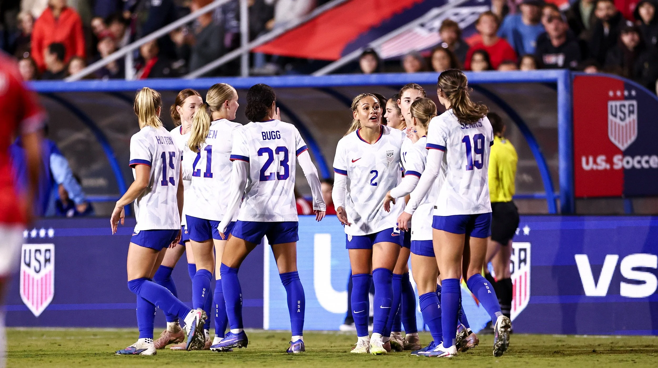 Cele-USWNTvsCHILE.jpeg