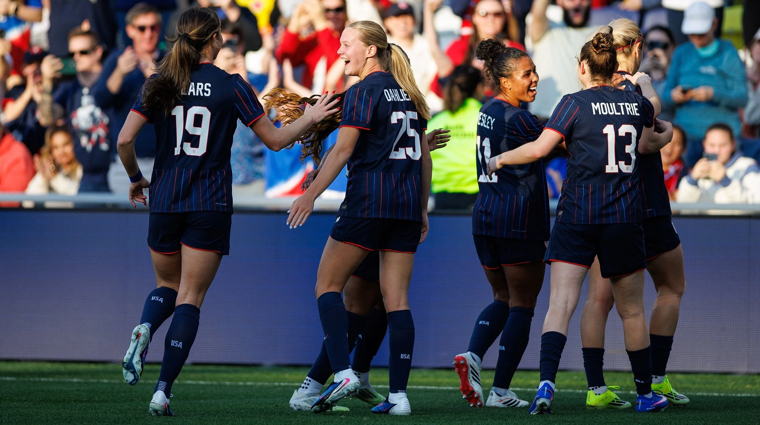USWNT Releases New Kits to Debut in Series Against Japan