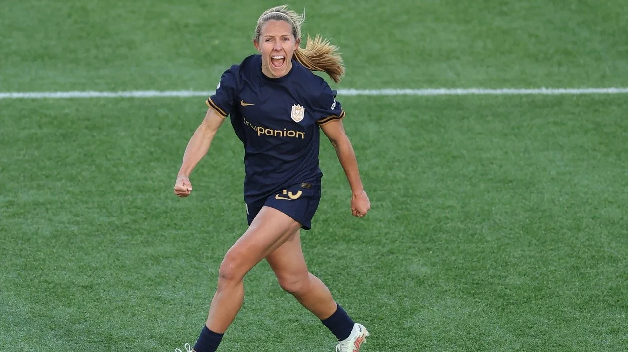 GOAL: Huerta and Ratcliffe combine to double the lead