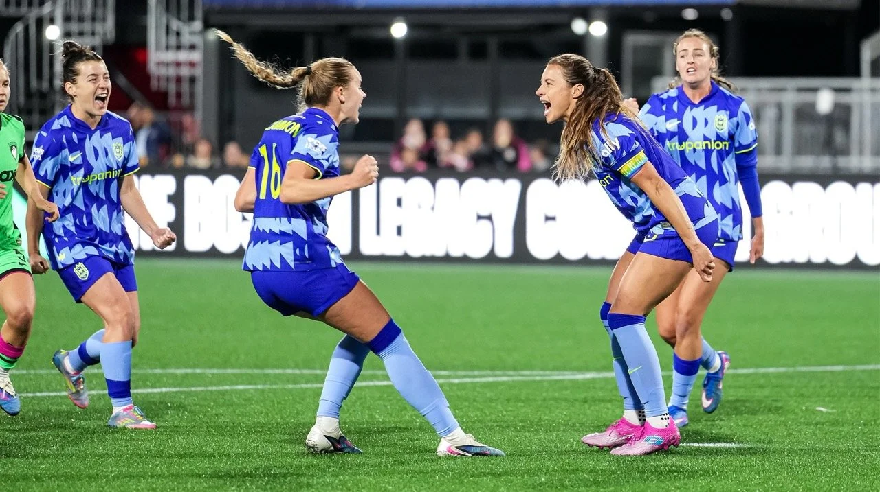 GOAL: Huerta gives Reign FC the lead from the penalty spot