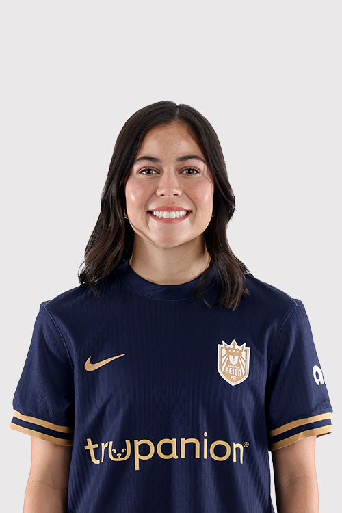 Reign FC forward Emeri Adames