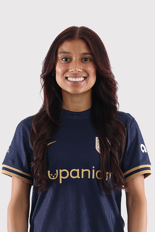 Reign FC midfielder Sam Meza
