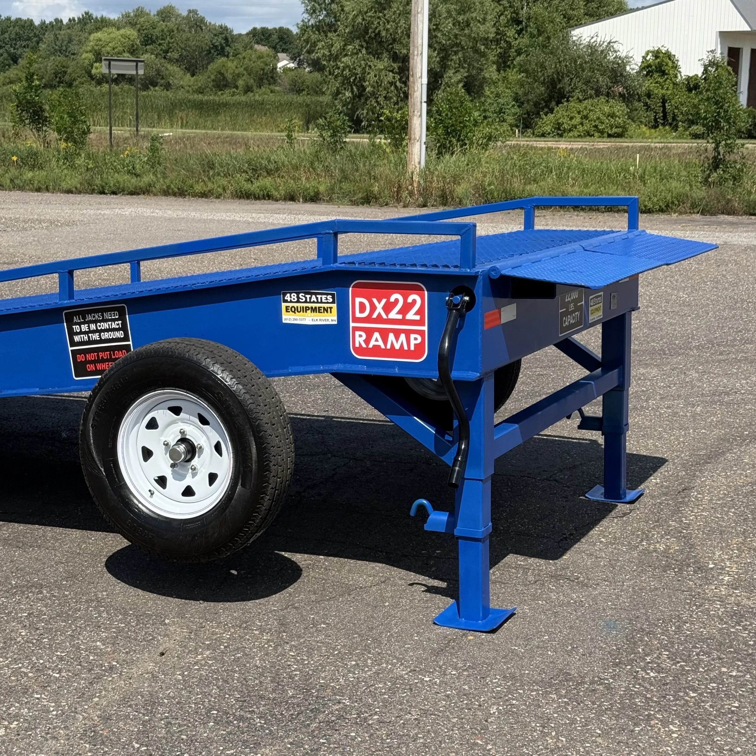 DX22 forklift loading ramp for trucks and trailers