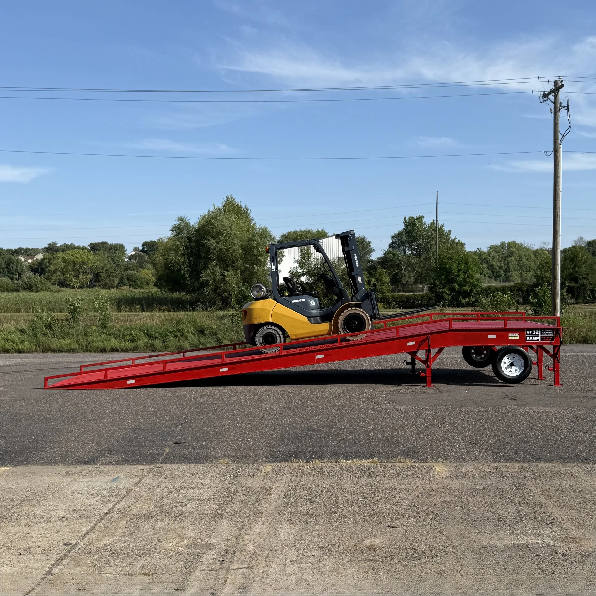 GT32 forklift loading ramp for trucks and trailers