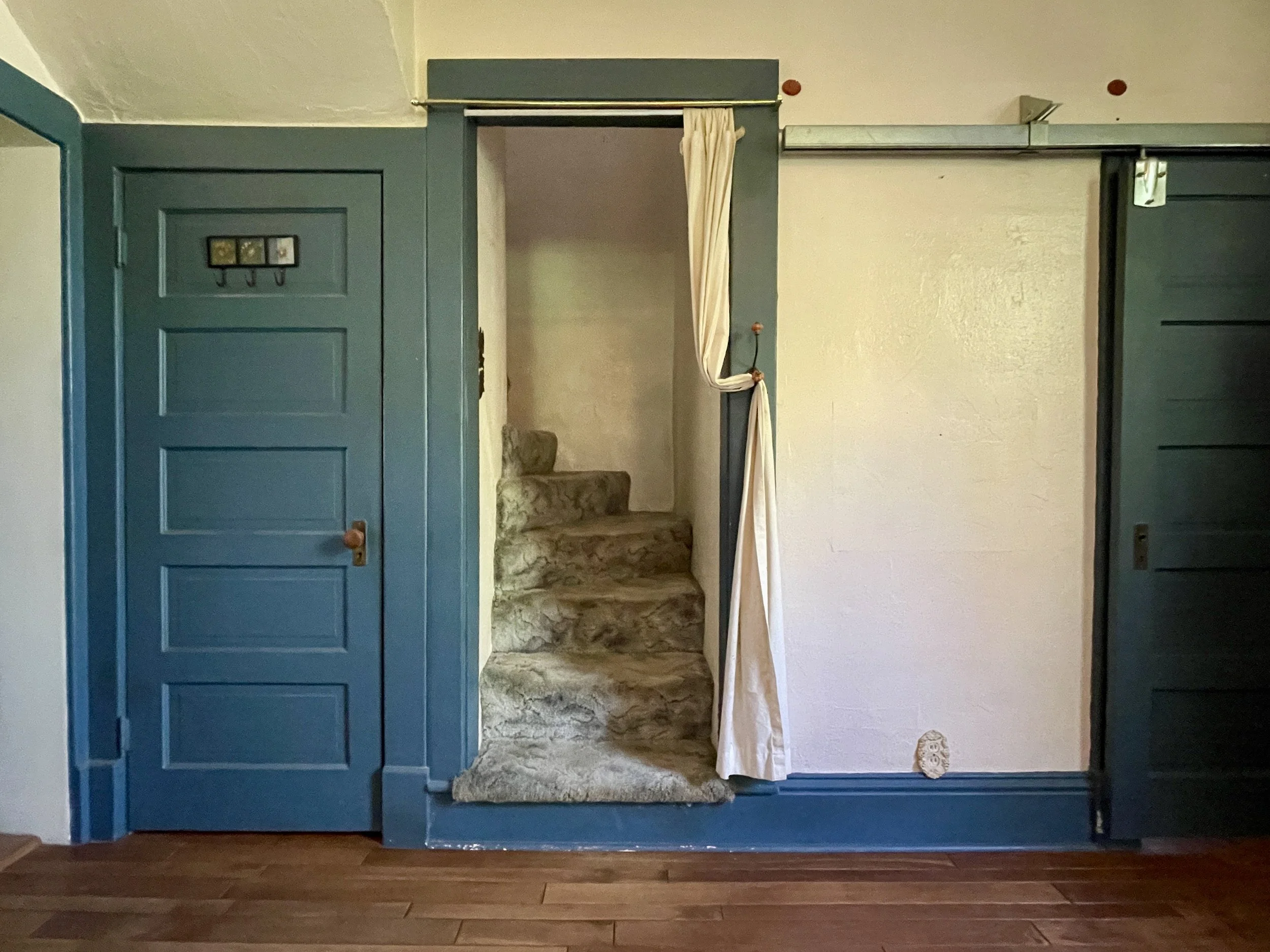 Interior Stairway.jpg