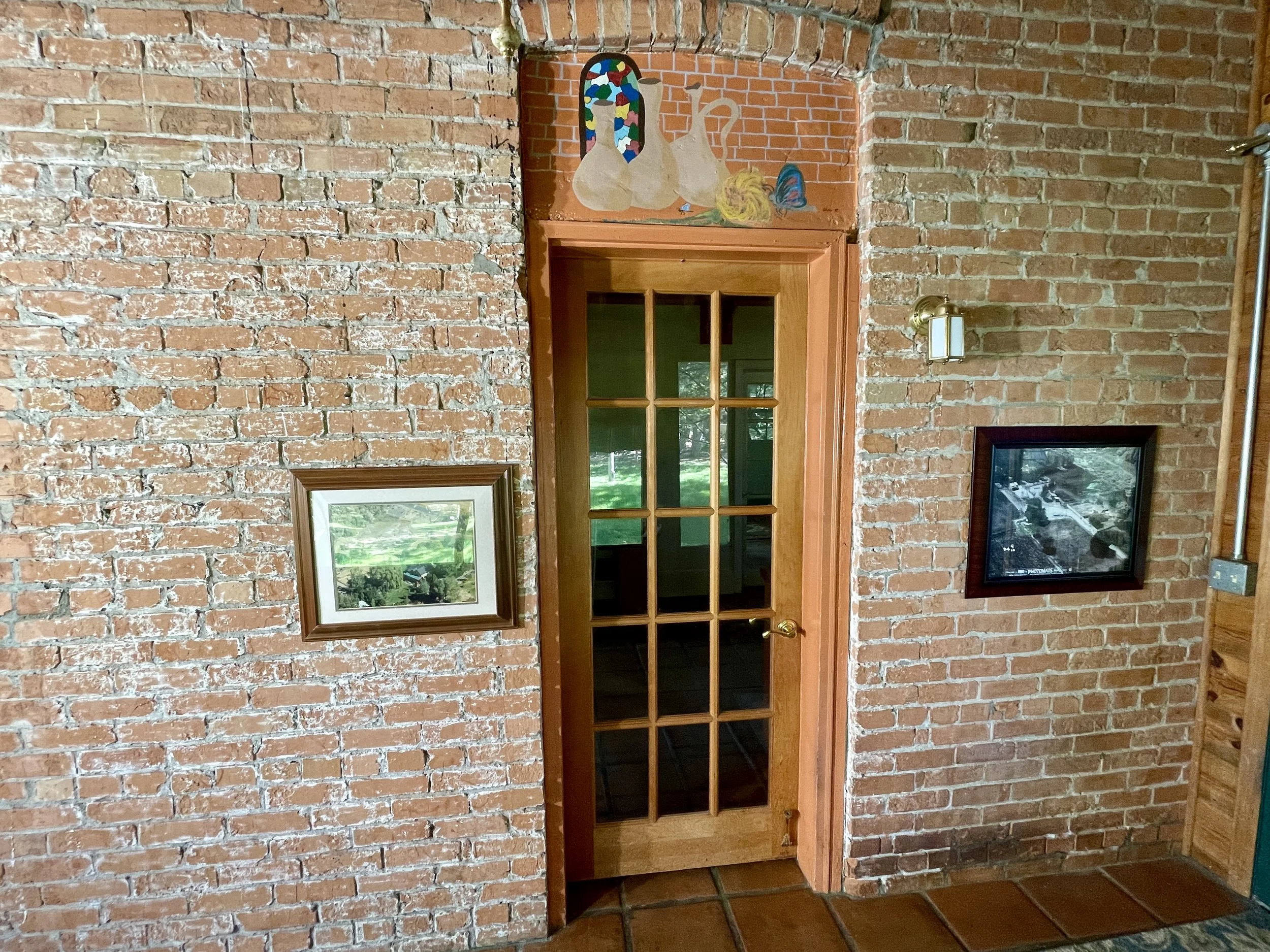 Interior Sunroom 2.jpg