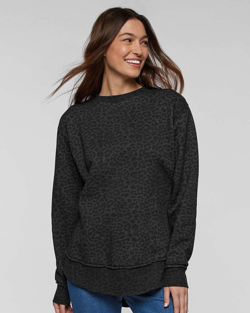 LAT_3525_Black_Leopard_Front_High_Model.jpg