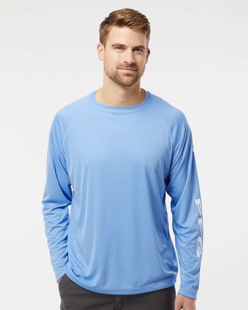 Columbia_212472_White_Cap-_White_Front_High_Model.jpg