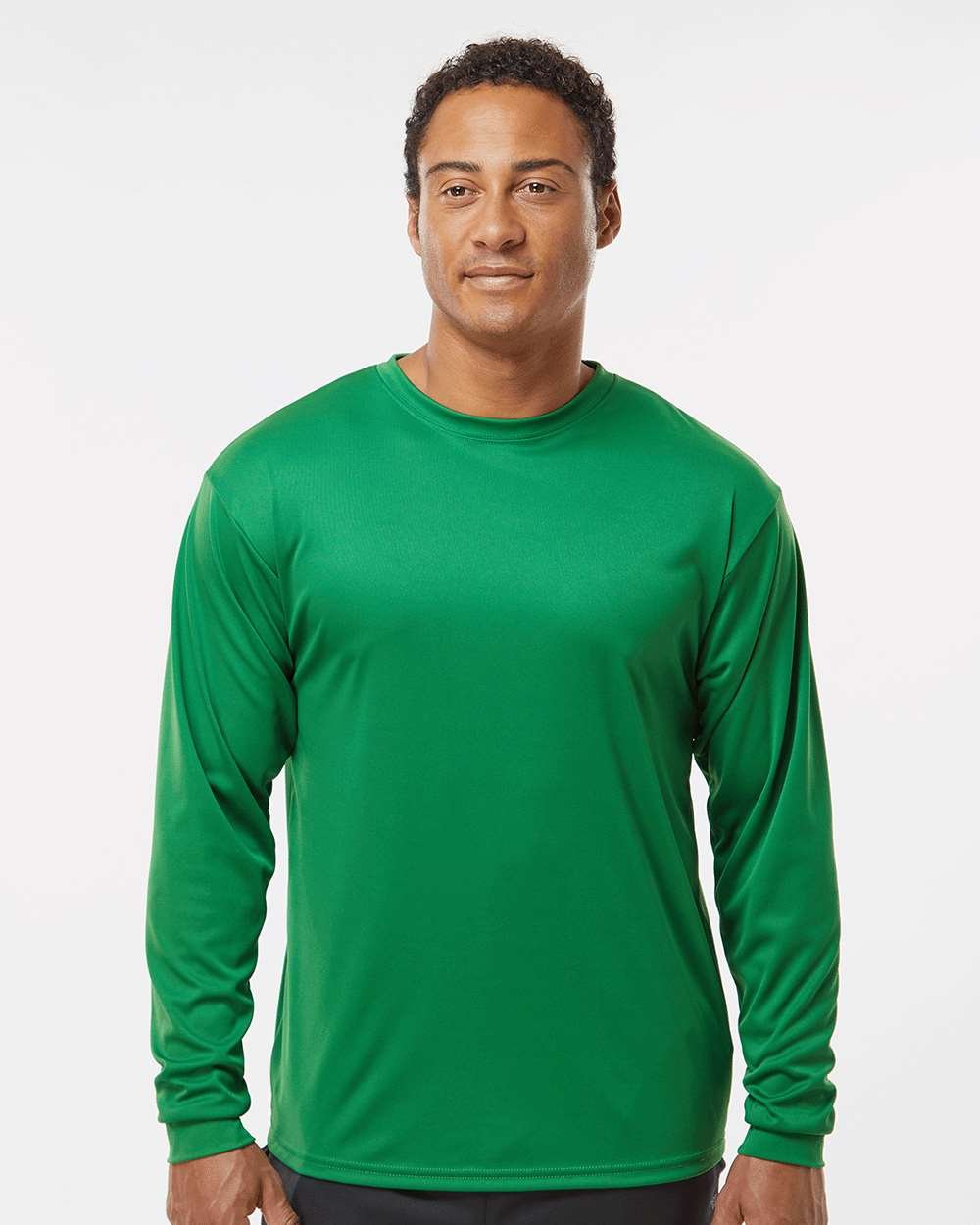 C2_Sport_5104_Kelly_Front_High_Model.jpg