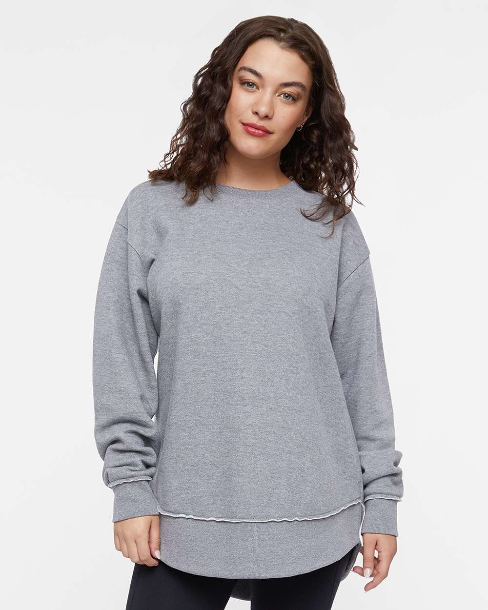 LAT_3525_Granite_Heather_Front_High_Model.jpg