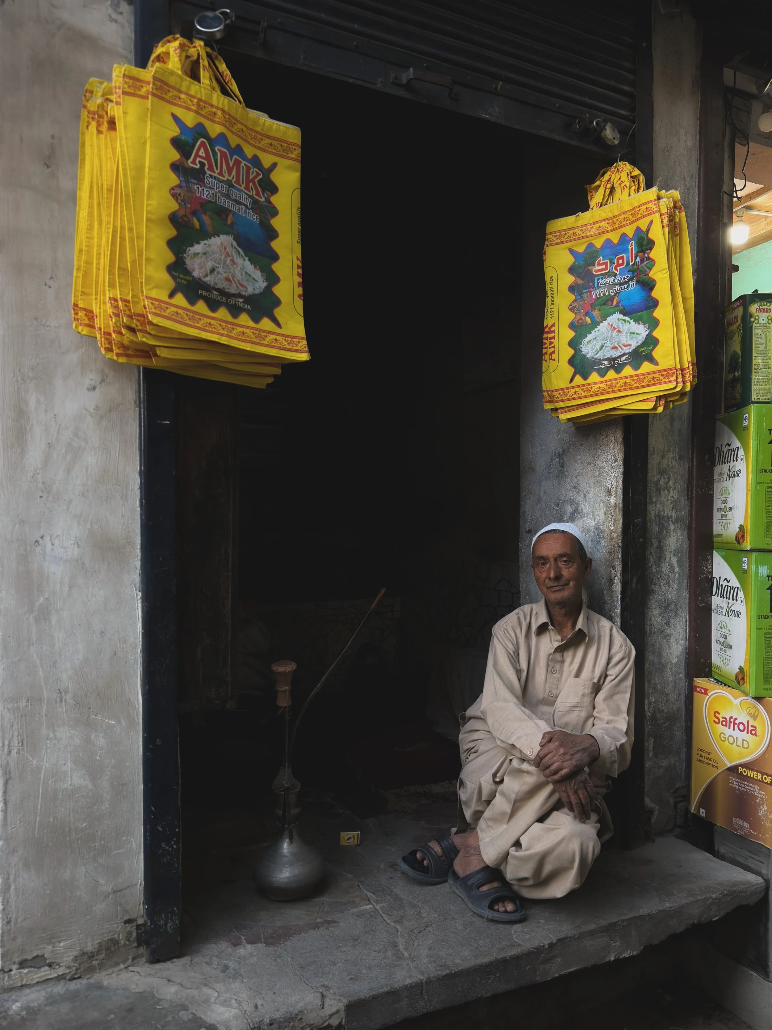 Day 1 | Kashmir Photo Workshop 📷🏔️

Exploring the soul of Srinagar&hellip; its old streets, timeless architecture, warm faces and countless stories waiting to be photographed.

The journey begins 

#kashmir #imagesbyabhishek #learnphotography #kash