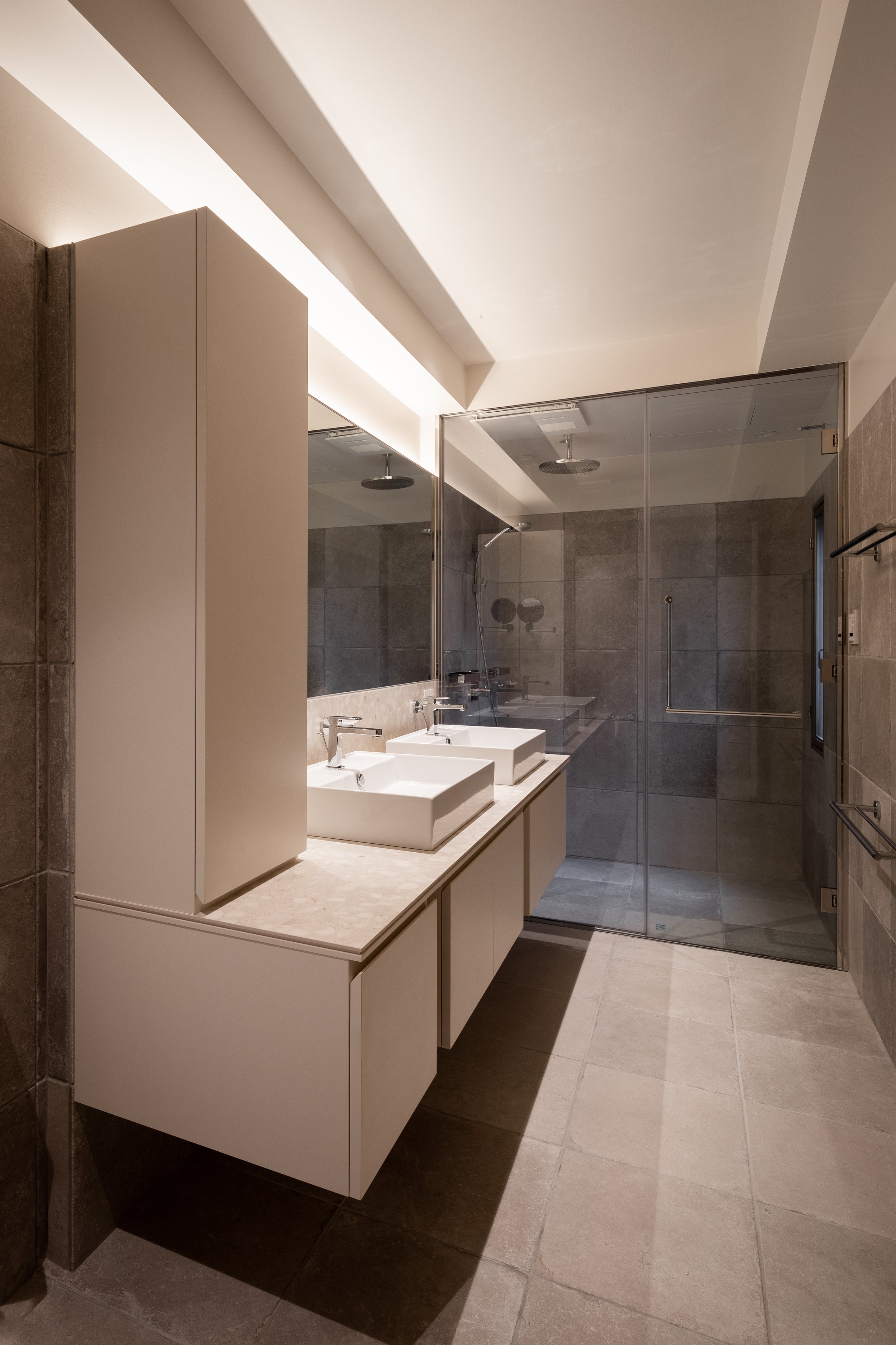 1R5A9275-HDR.jpg