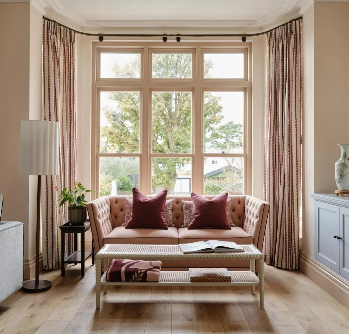 Swipe to see the before&hellip;&hellip;I&rsquo;ve been whirling around this room in glee since it was completed. Making all sorts of reels for giggles, but sometimes it&rsquo;s important just to be still and serious and take a breath&hellip;.
🩷
I&rs