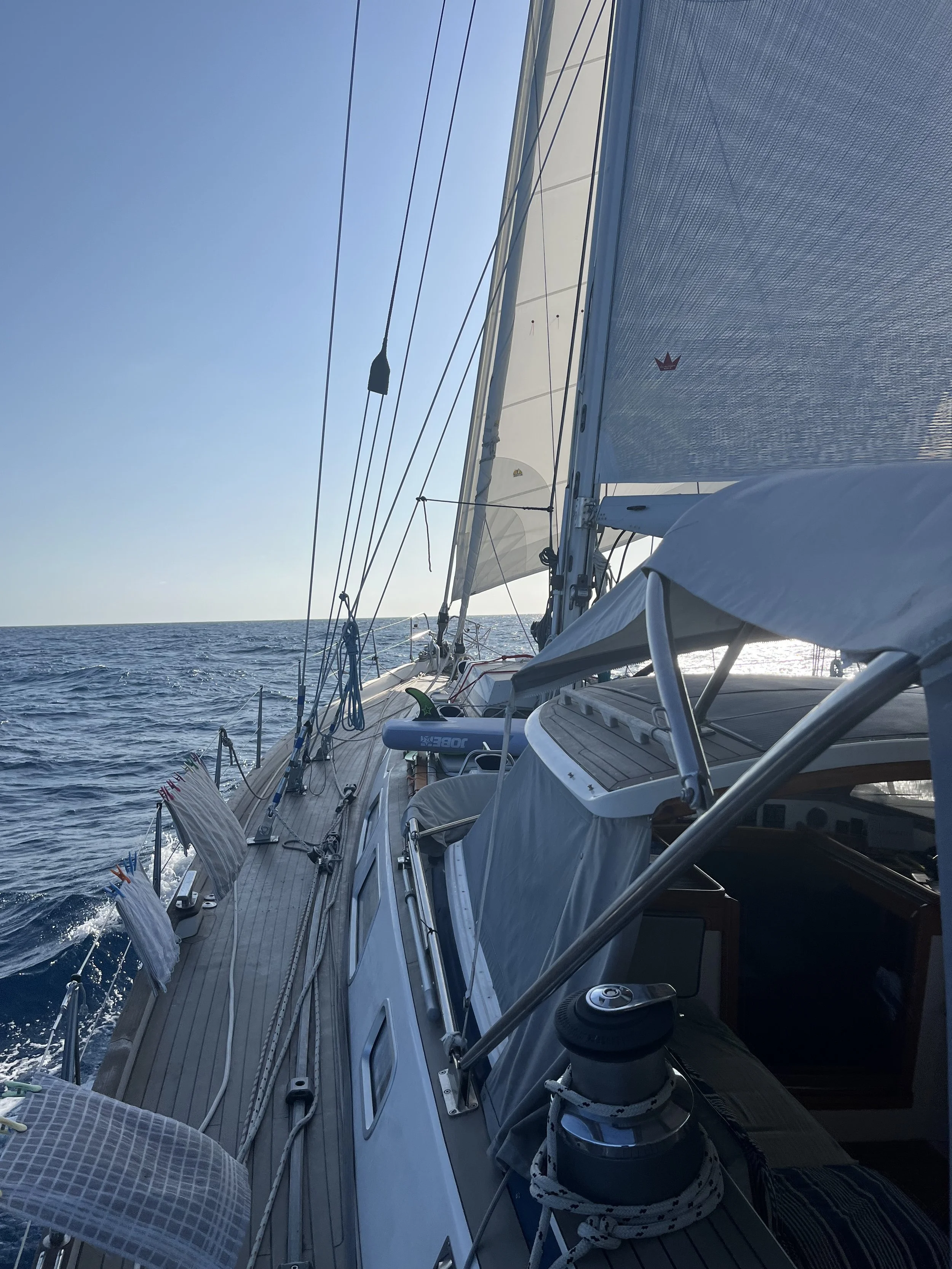 Galapagos to Marquesas – 7 May 2024 – Day 6– New Record Longest 24-hour run (195nm) and Electrical Solution.