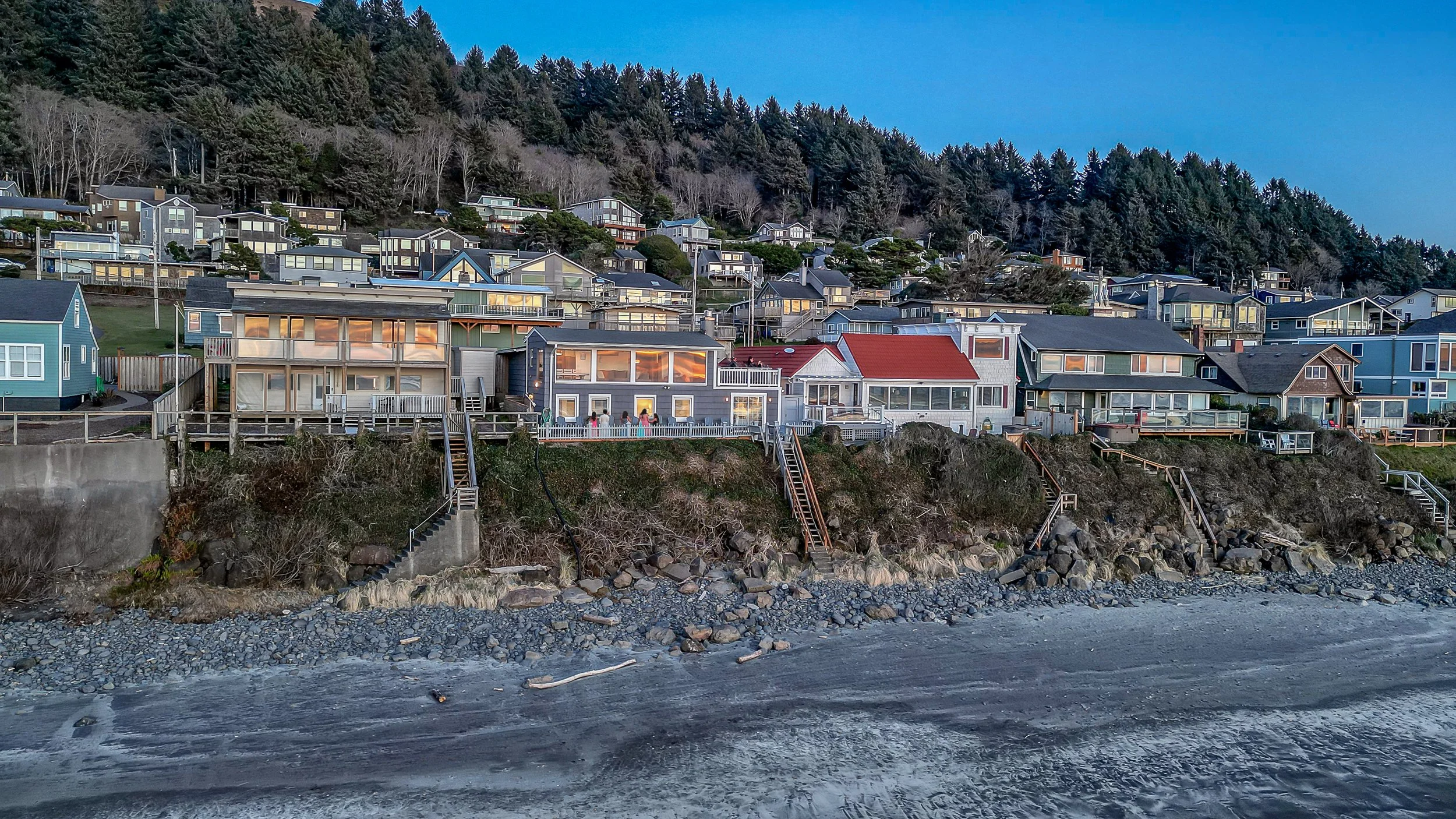 Roads End Beach Rental101-small.jpg