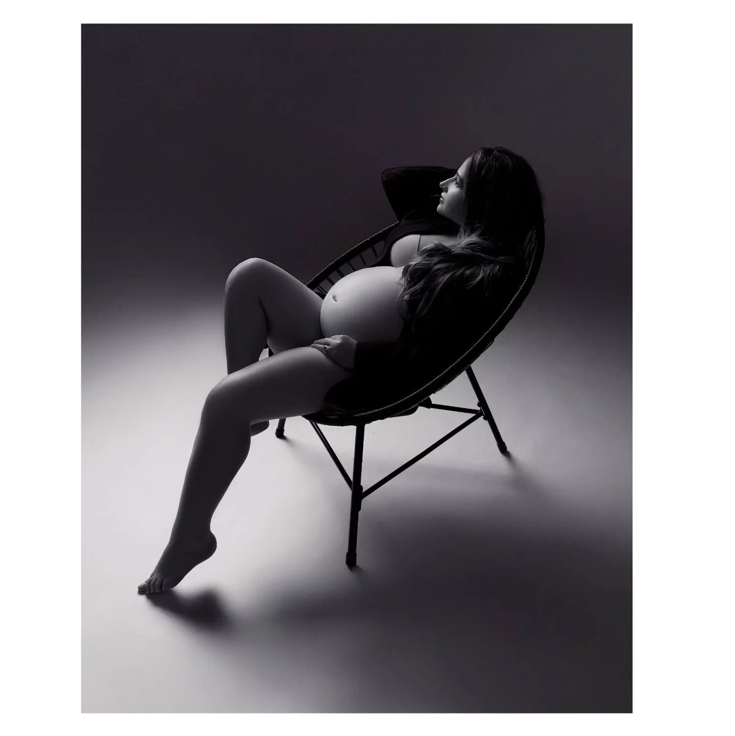 A veces, lo que m&aacute;s se nota en una imagen&hellip; es lo que se sinti&oacute; al crearla.

Esta mam&aacute; volvi&oacute; al estudio para una nueva etapa en su historia. Y esta vez, trajo consigo una energ&iacute;a serena, alegre y profundament