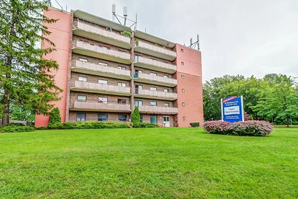 Capri Apartments