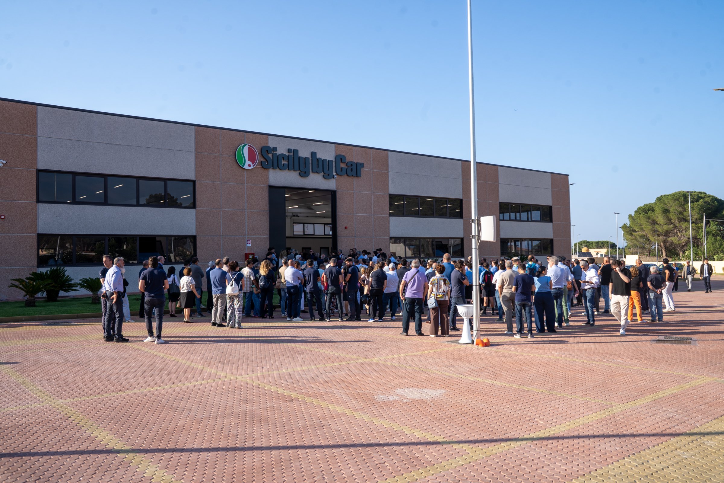 IncendioSicilybycar-Carini-3.jpg