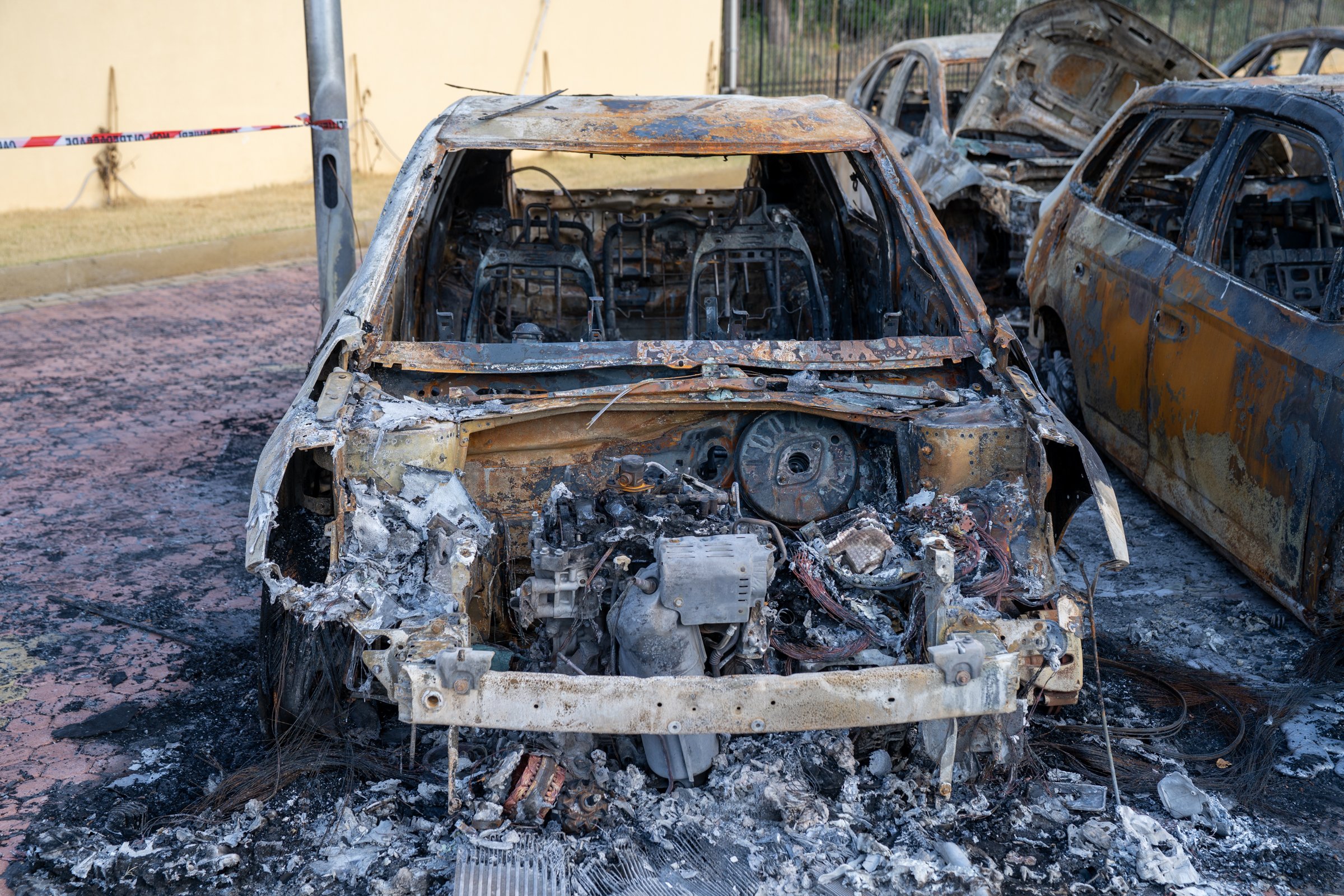 IncendioSicilybycar-Carini-12.jpg