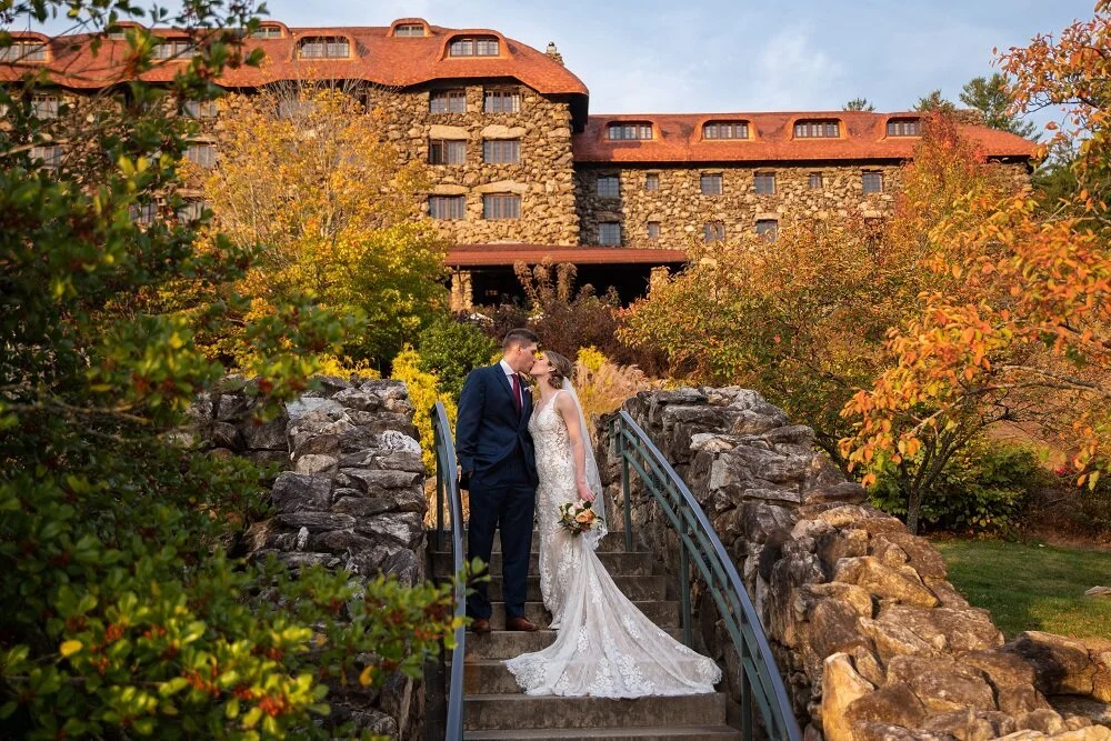 Planning an Asheville Elopement or Micro Wedding? We can help! 