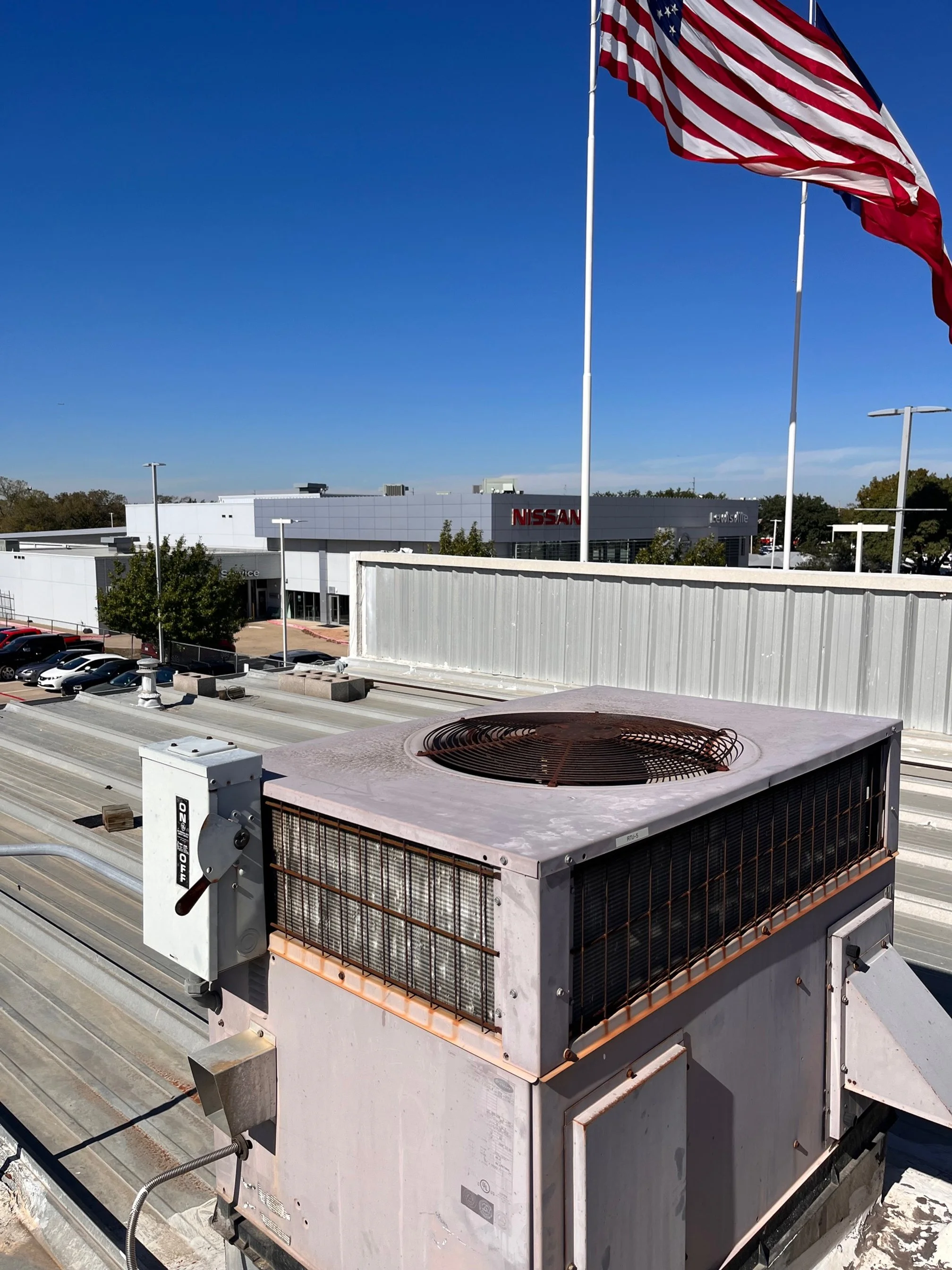 Oranssi project: wraparound deck