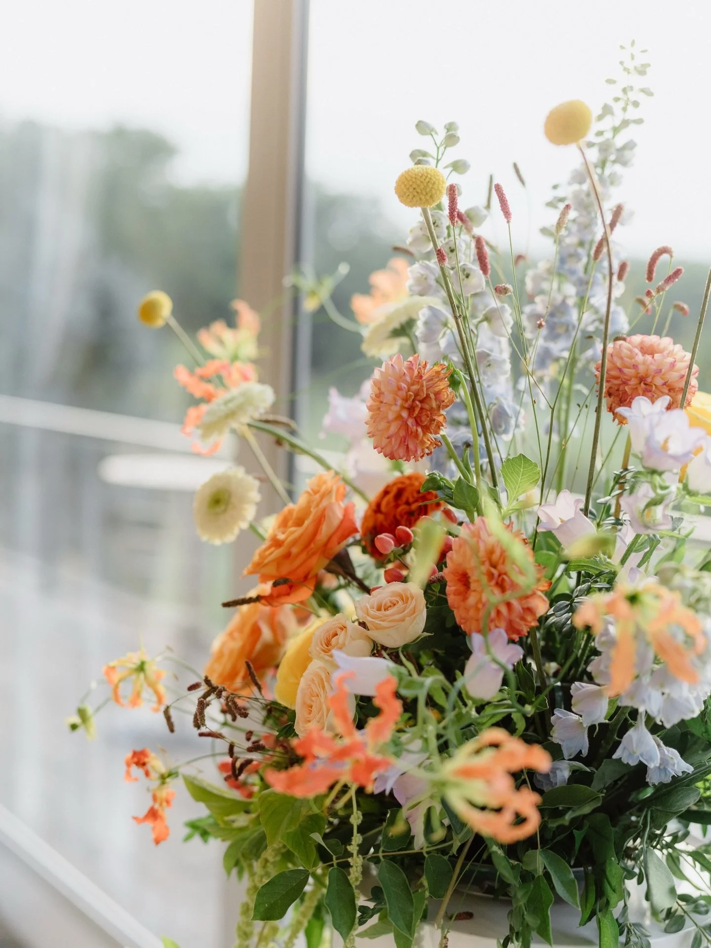 Details of 8.15.25💛✨ 

@watekoody 
Photos by @goldenhoursweddings 
@montebello.estate