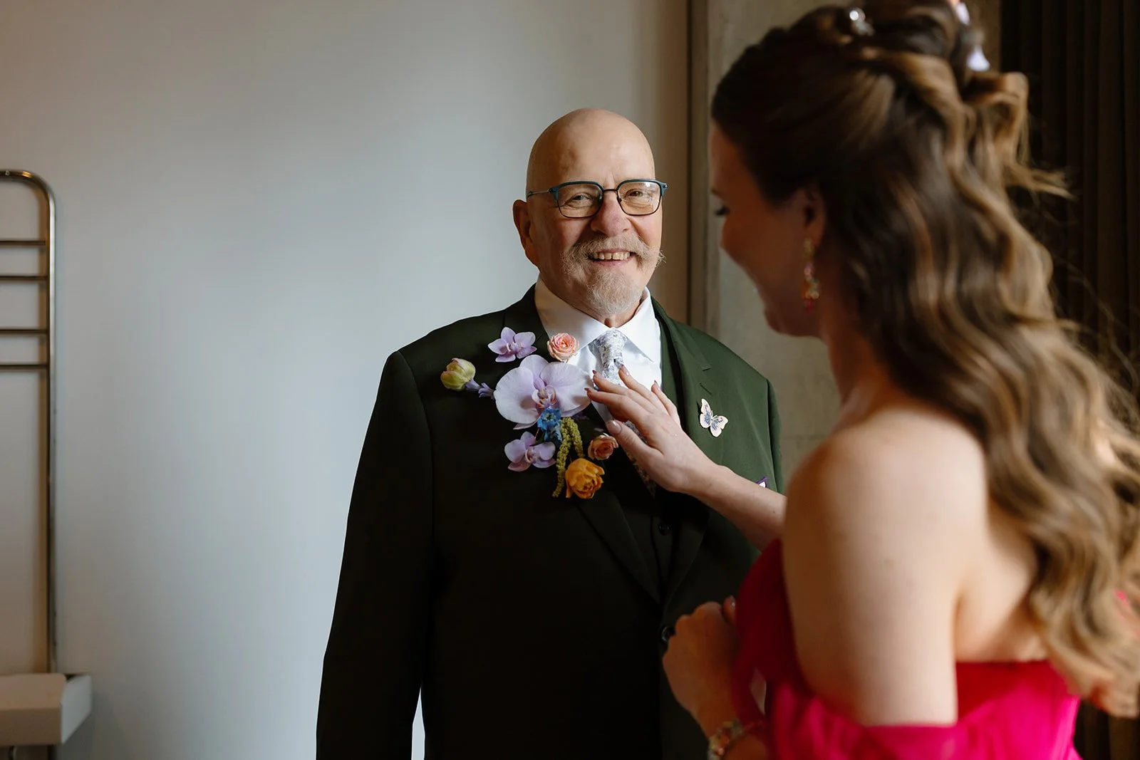 Emily-and-Zach_s-Colorful-and-Whimsical-Luxury-Wedding-at-Loft-Lucia42.jpg