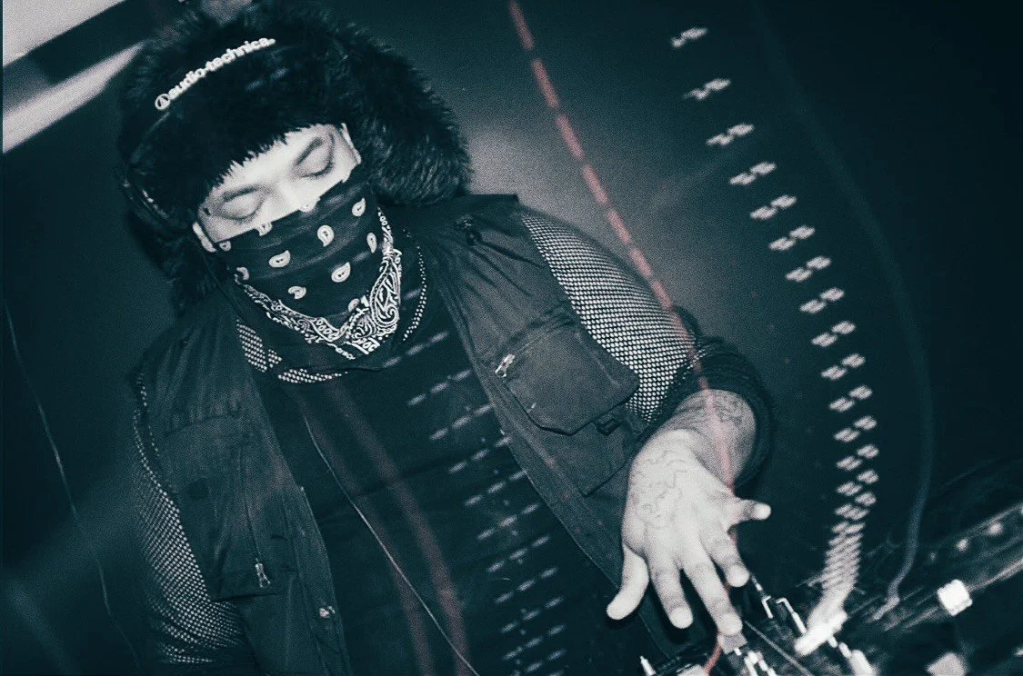 Late Night Lounge: BYZARRA