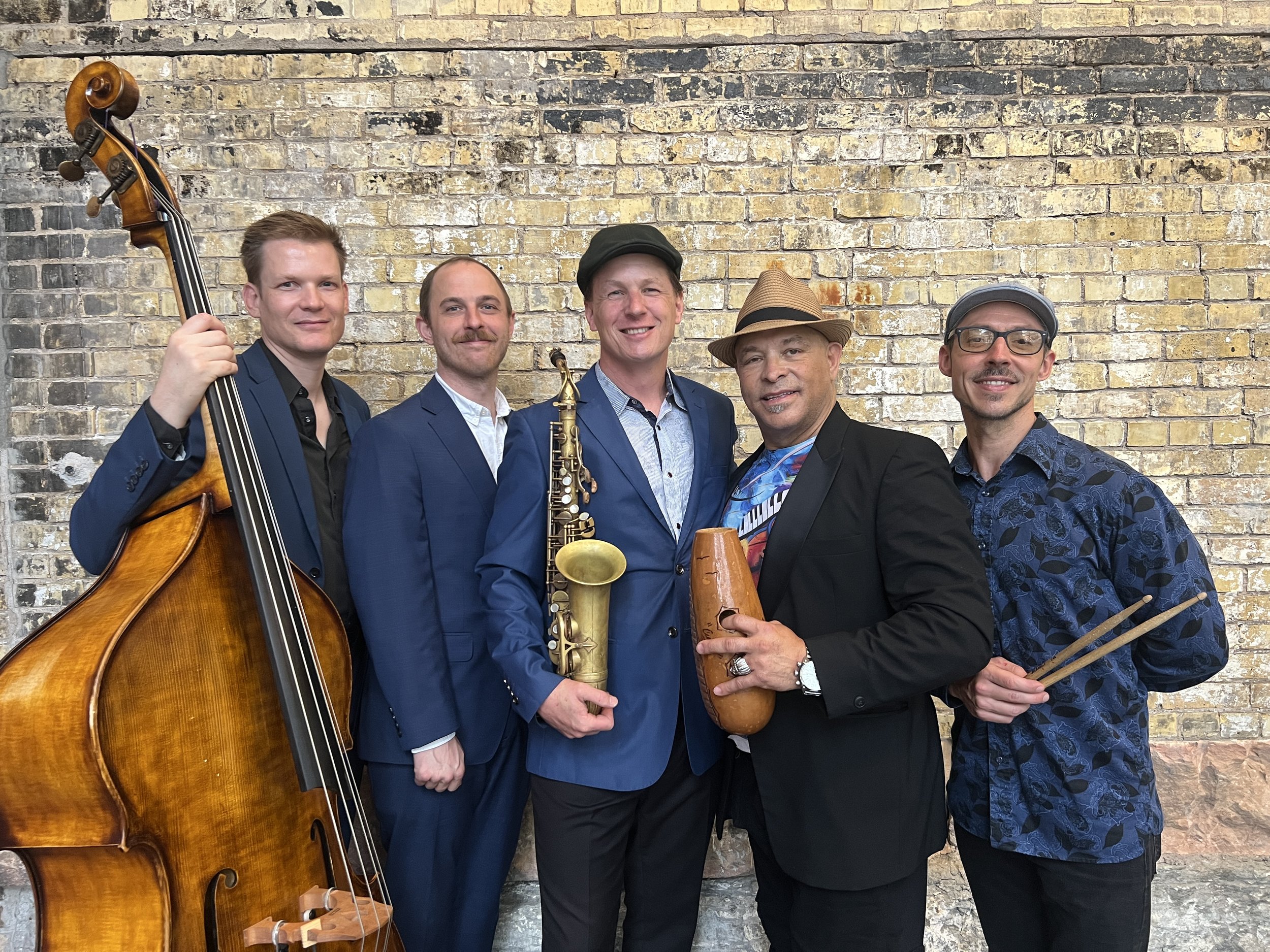 Doug Little &amp; Havana Highlife