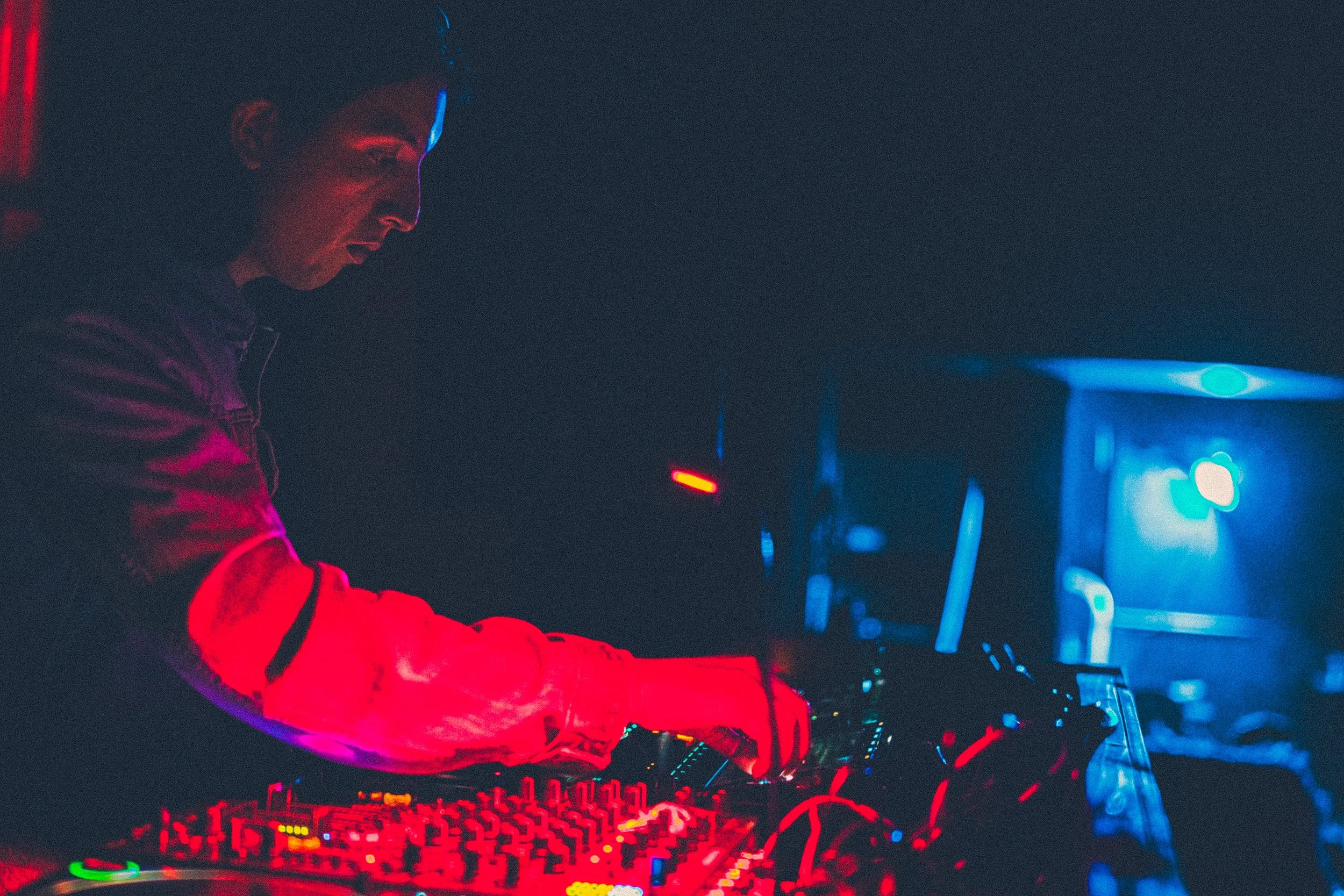 Late Night Lounge: Elysium Alps