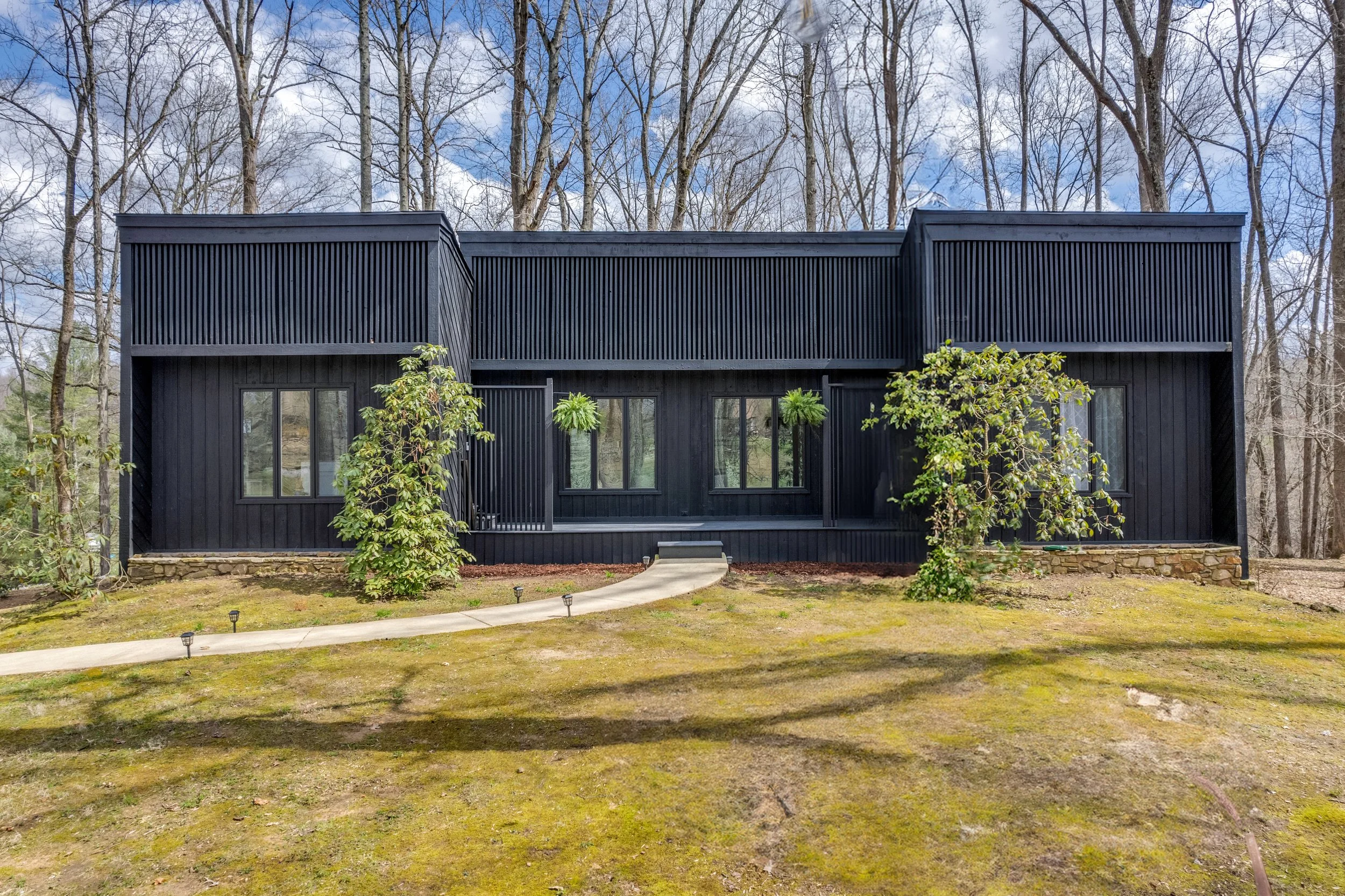 1644 carriage ln-15.jpg