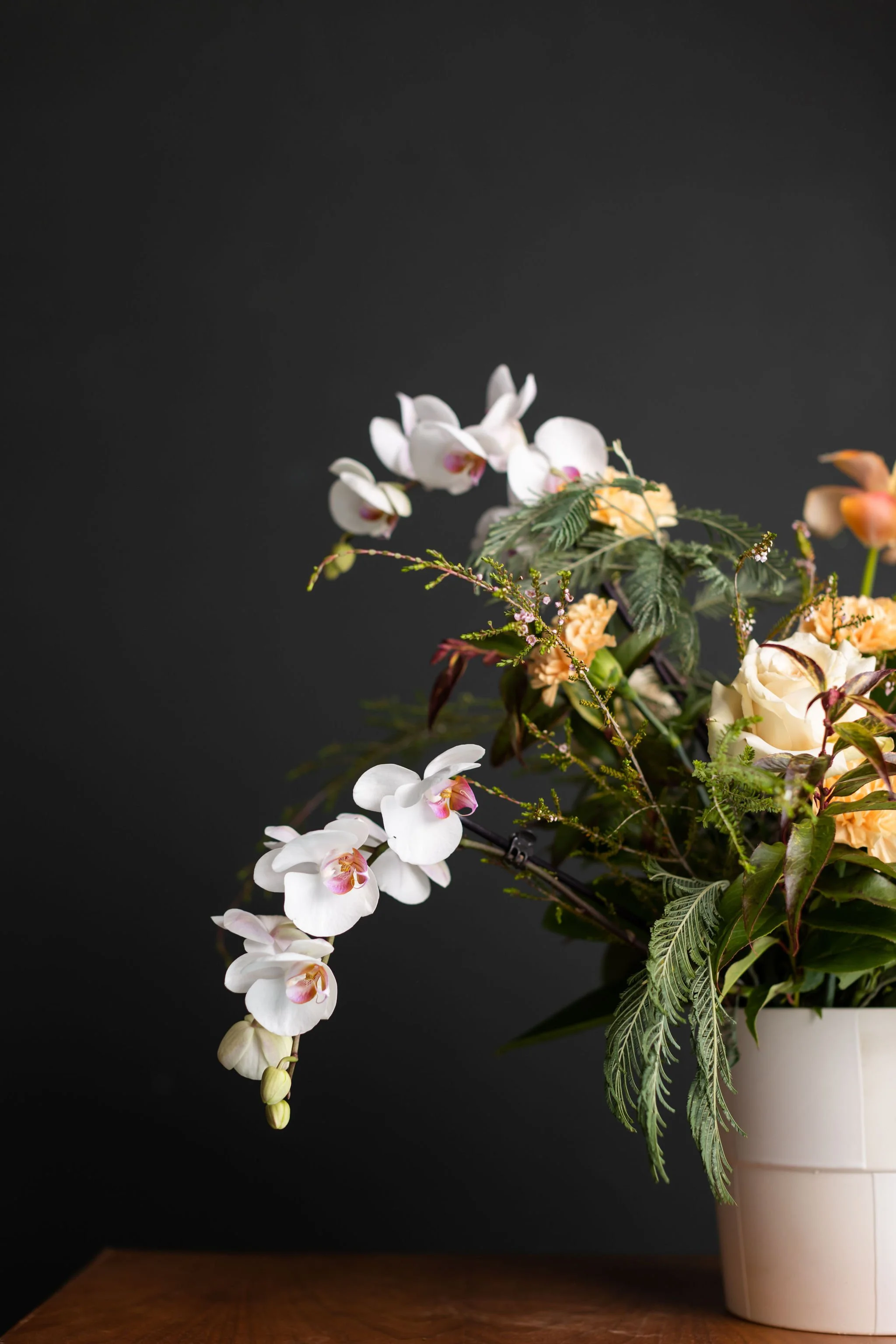 Holiday Arrangement Flower Class 12/23/2026 @5:30pm