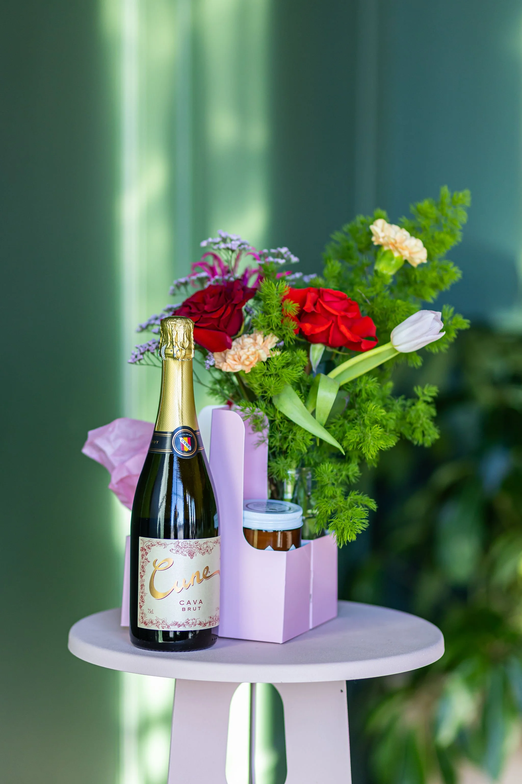 Build Your Own Valentine's Basket