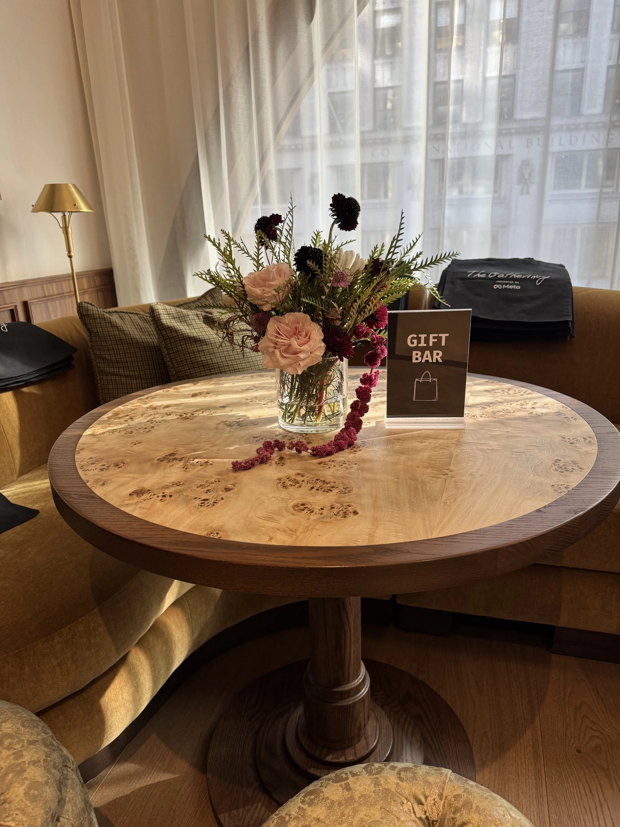 META - The Gathering 
Floral design for brand event, delivering 10 custom arrangements. 