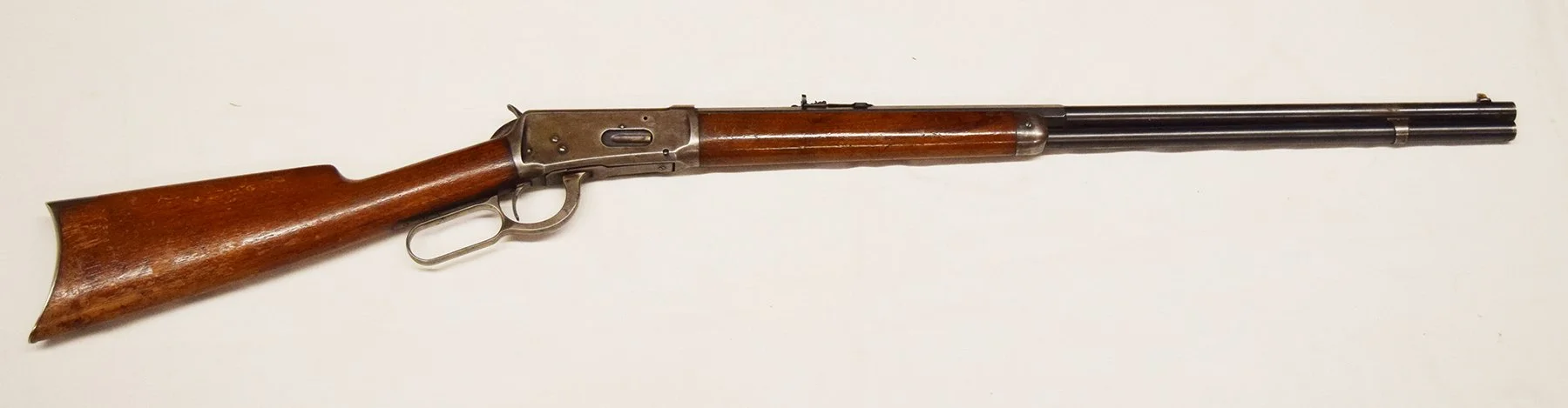 Win. Model 1894, .25-35 WCF rifle, s# 366917, manufactured 1905