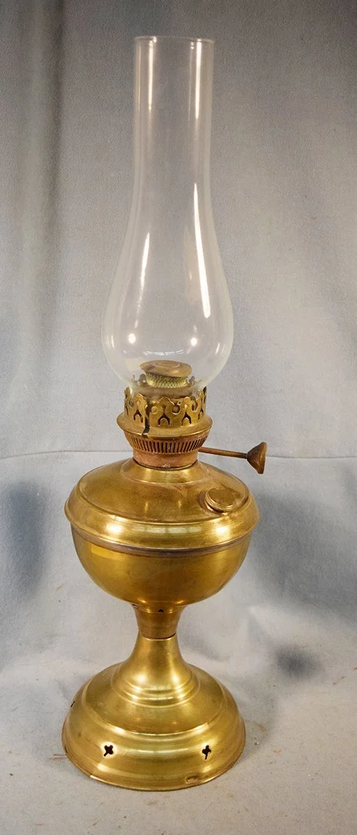 Brass kerosene lamp, lamp 11", chimney 10", total 20½" tall, 6" base diameter
