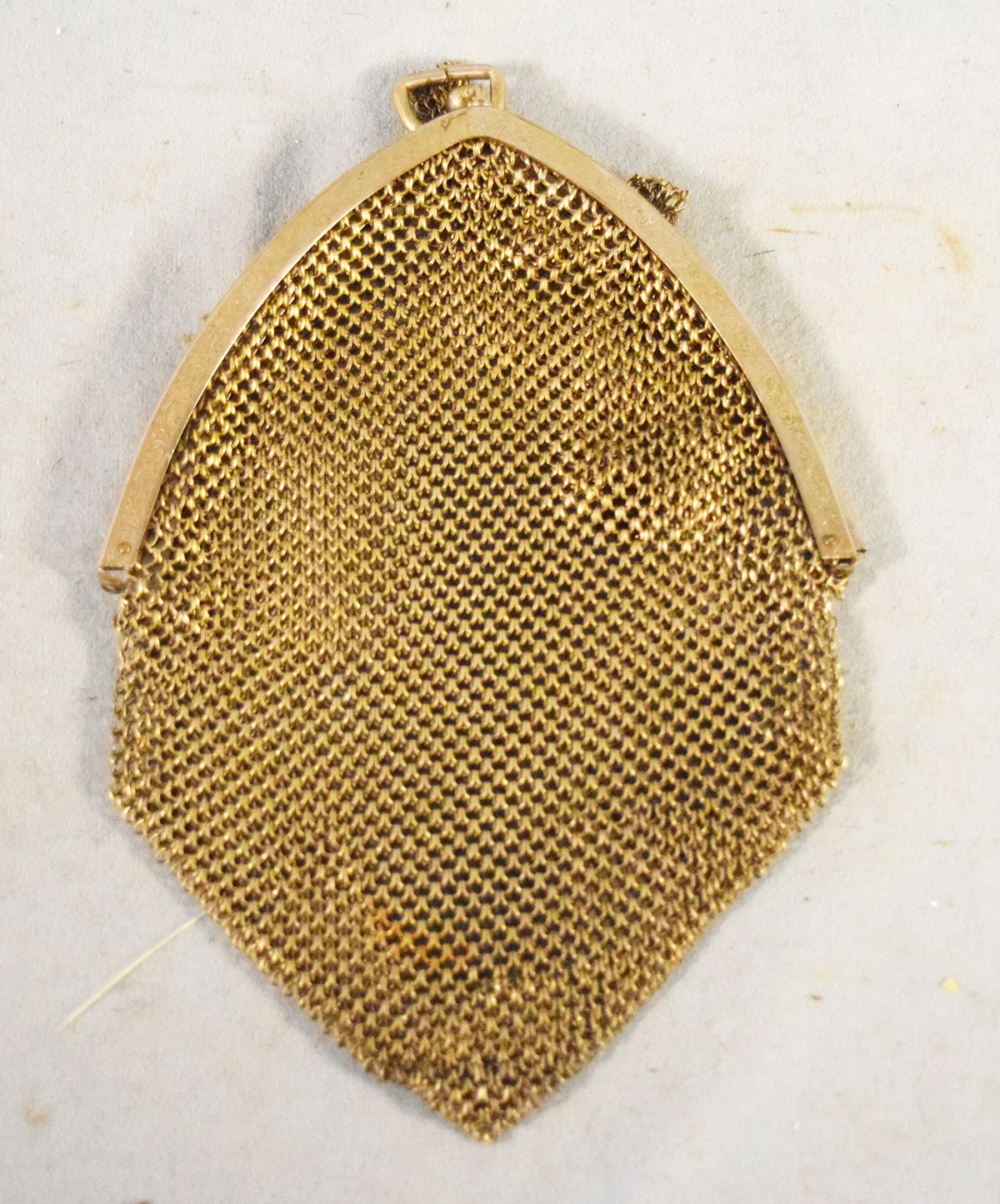 Vintage chain mesh purse, 9" tall, 6" wide
