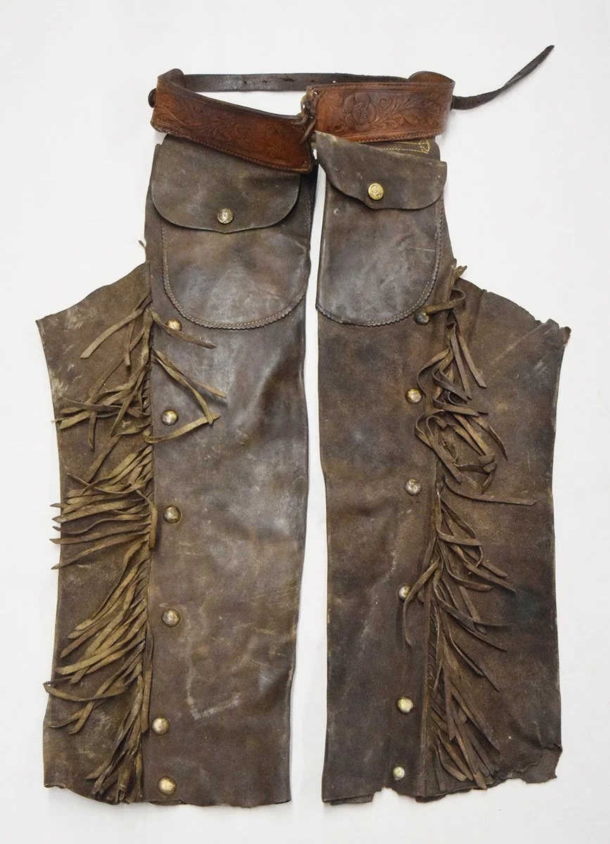 Clark, Portland, OR, kids shotgun chaps w/'fringe & outside pockets, 24"

