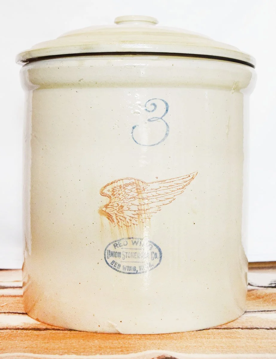 Redwing 3 gal with lid, large wing
