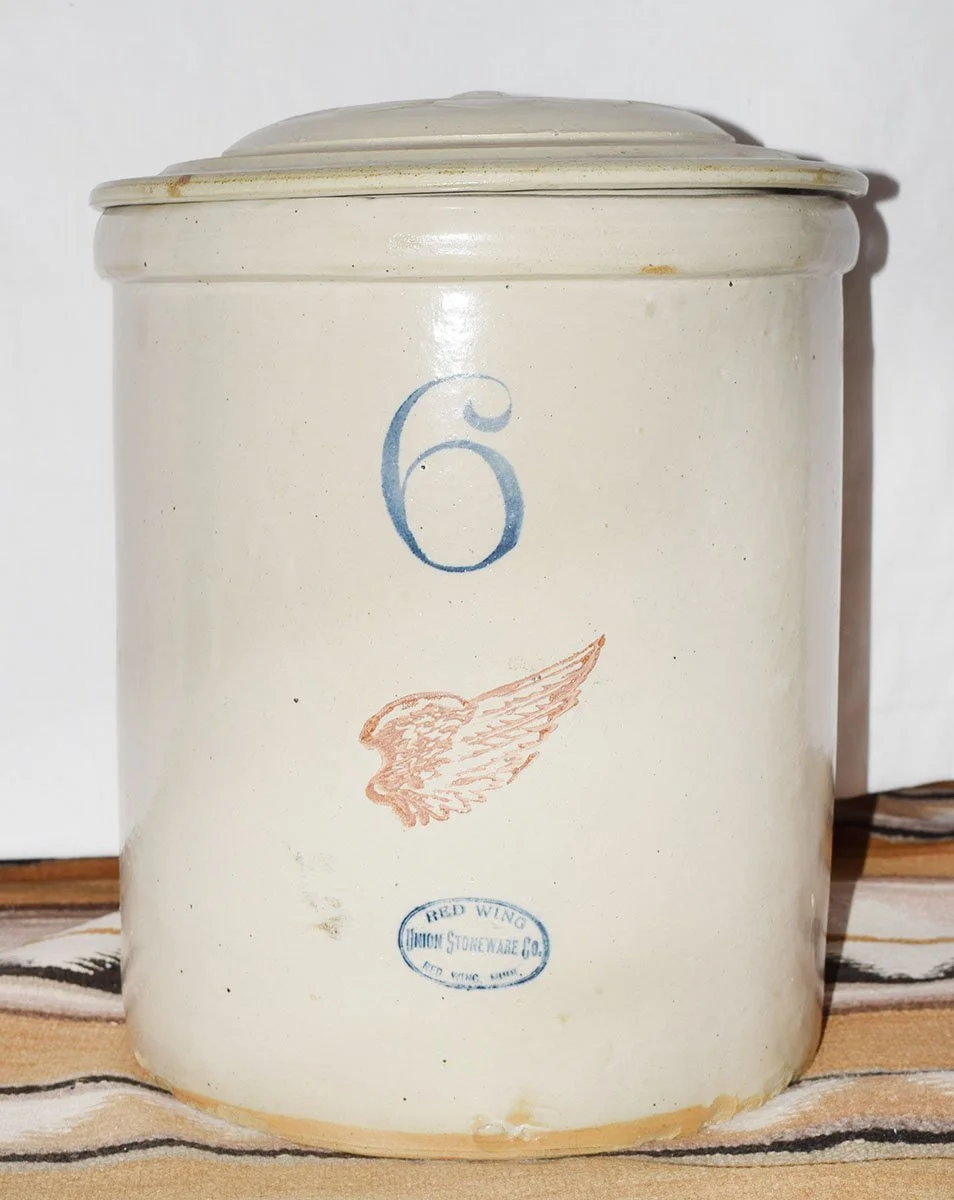 Redwing 6 gal with lid, large wing
